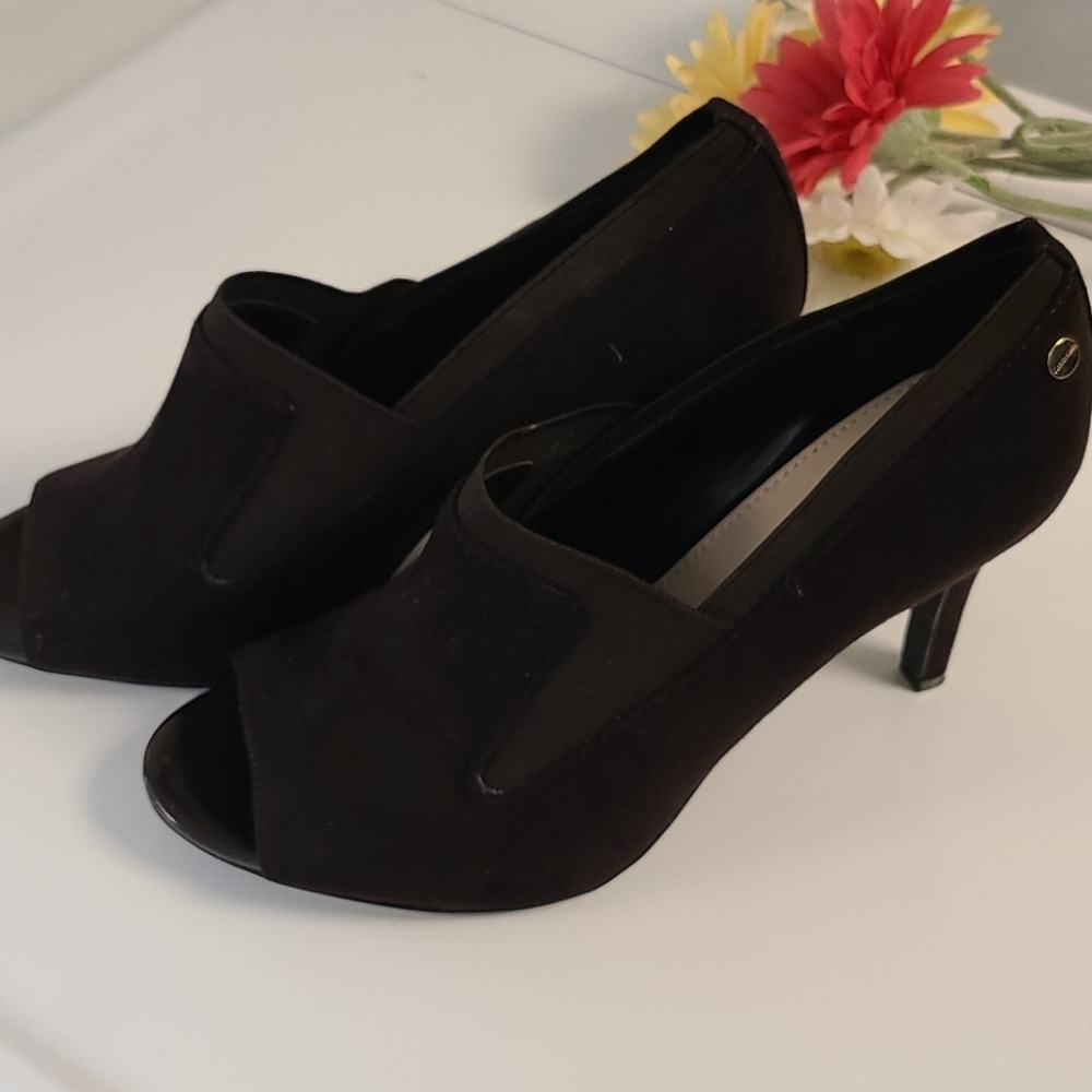 Calvin Klein Peep Toe Brown Heels - Size 6.5
